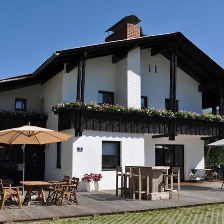 Landhaus Zirben Bad Kleinkirchheim Bilik gambar